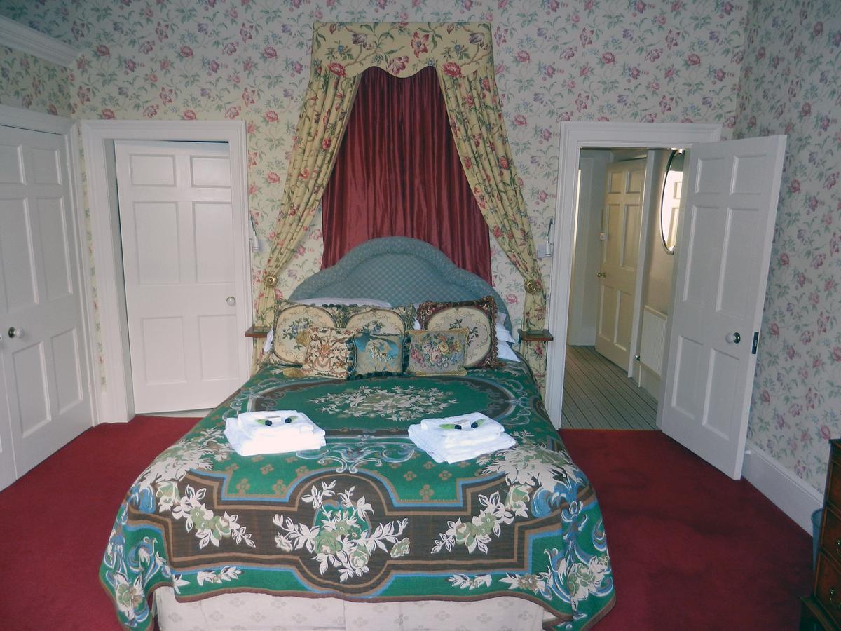 The Circus Apartment Bath Luaran gambar